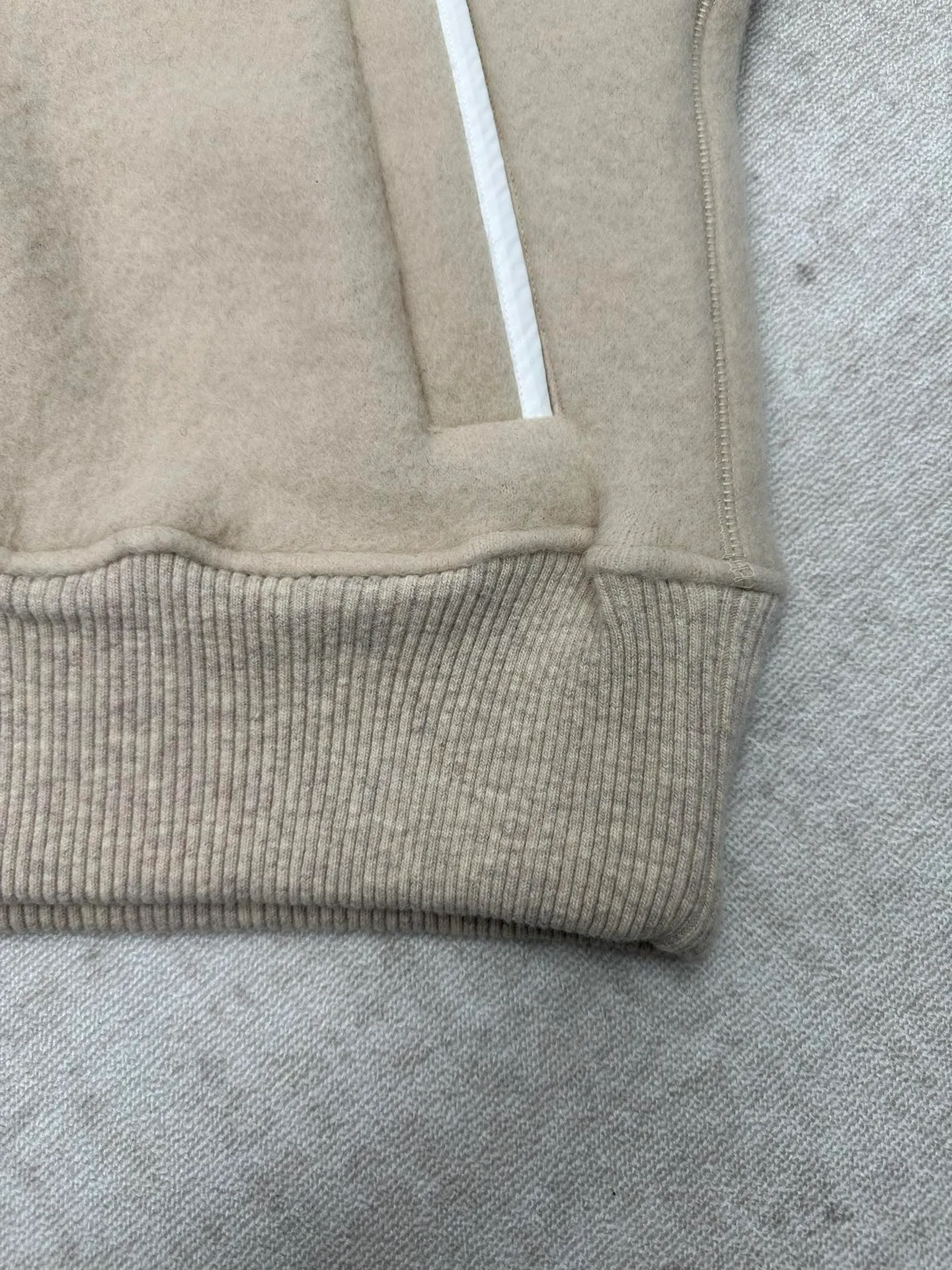 P710 CANDA GOOSE 25ss new hilliwack series wool fleece weatherproof front warm bomber jacket multi-color code number: S.M.L.